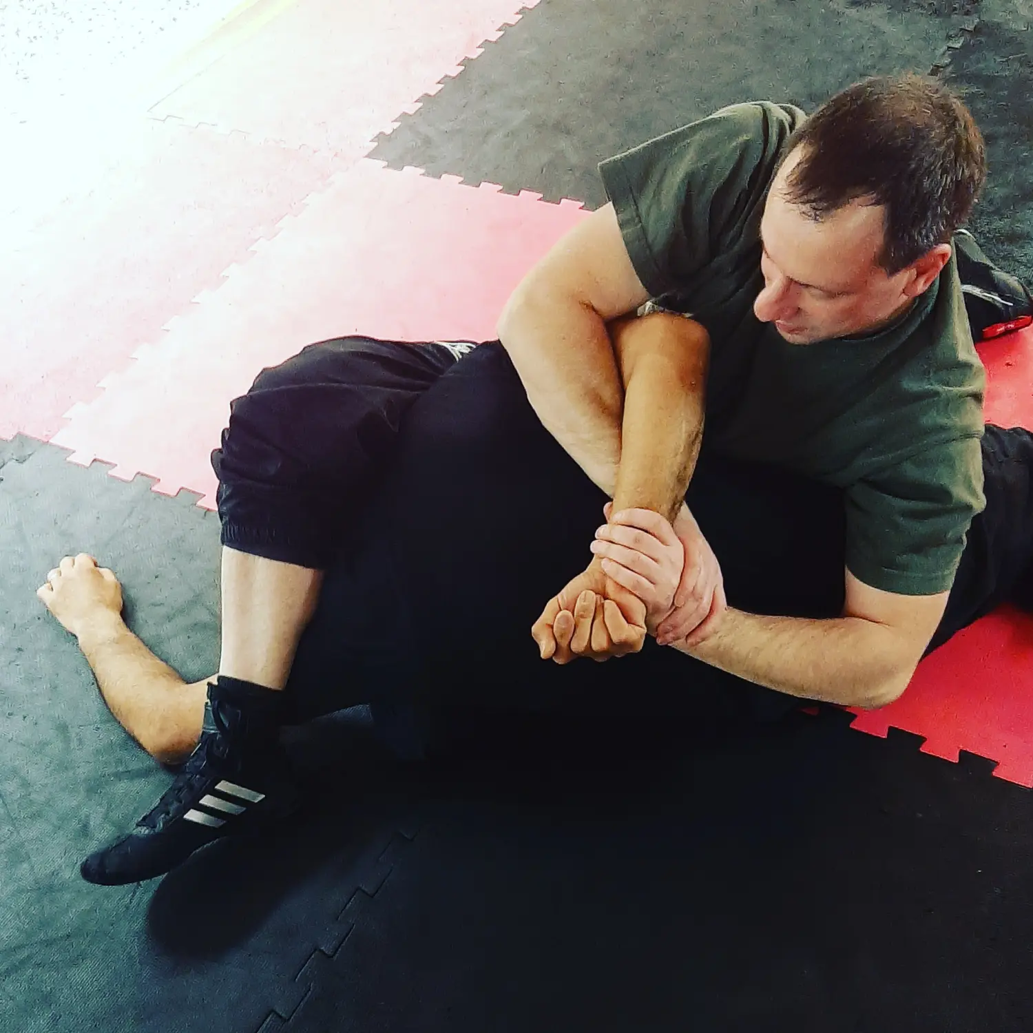 Kampfsportschule Moers - Grappling-Training im Trainingsraum