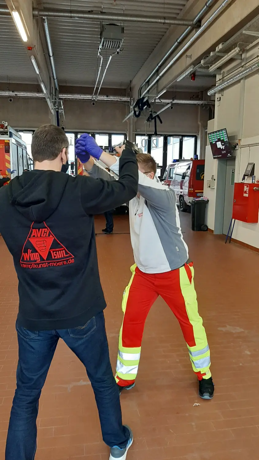 Kampfsportschule Moers - Training für Erwachsene im Trainingsraum